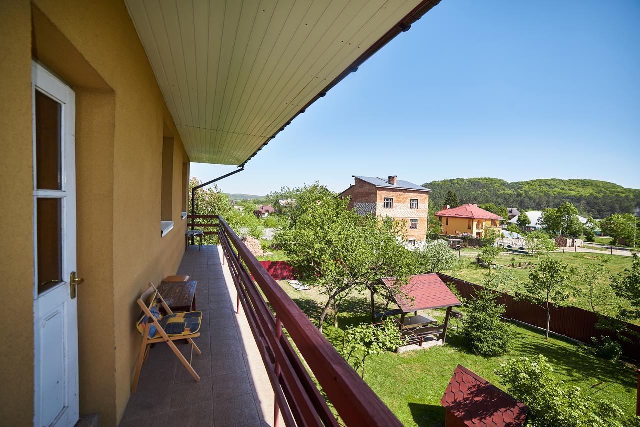 Green Hill Briukhovychi Dış mekan fotoğraf